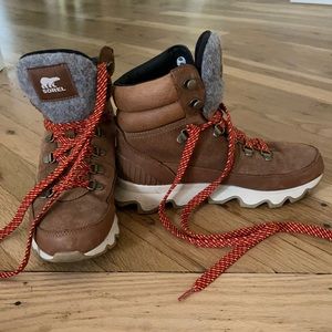 Sorel Kinetic Conquest Size 6 Boots